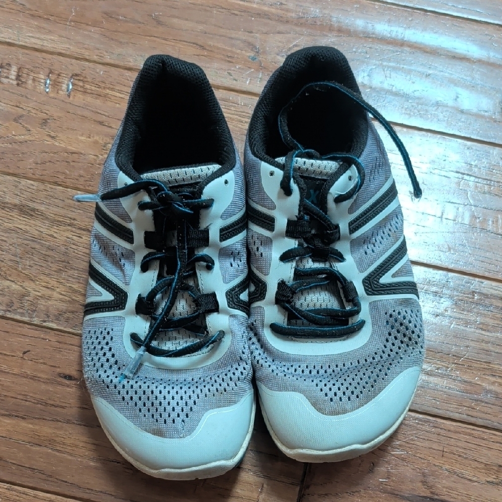 Xero Shoes HFS Barefoot Running Black and Gray Athletic Shoes